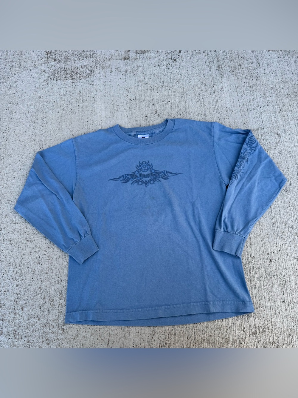 RARE Vintage Alaska Tribal Blue Long Sleeve T-Shirt Boys Size L Y2K Alstyle